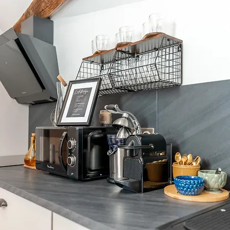 Appartement L'authentique, Chic, Relaxant Et Entree Autonome