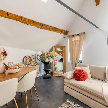 公寓 L'authentique, Chic, Relaxant Et Entree Autonome 库洛米耶